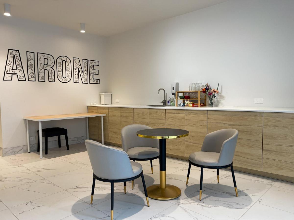 Airone Capsule Hotel โฮบาร์ต ภายนอก รูปภาพ