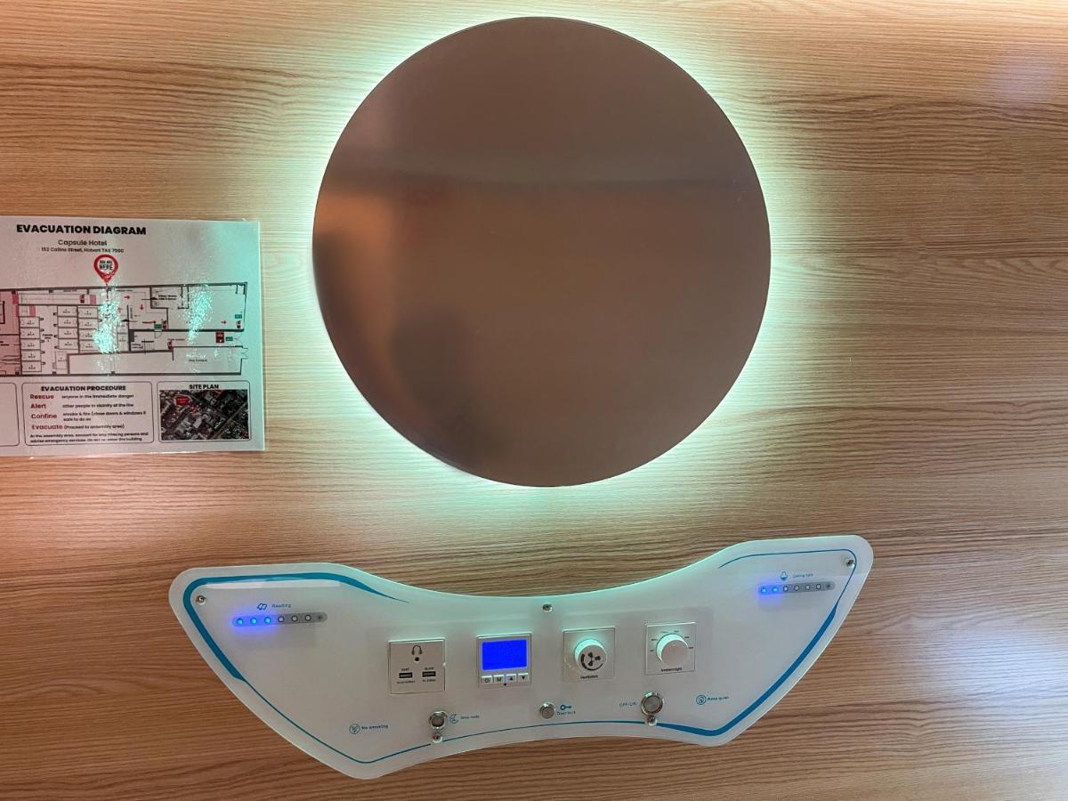 Airone Capsule Hotel โฮบาร์ต ภายนอก รูปภาพ