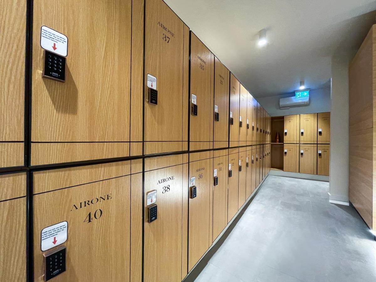 Airone Capsule Hotel โฮบาร์ต ภายนอก รูปภาพ